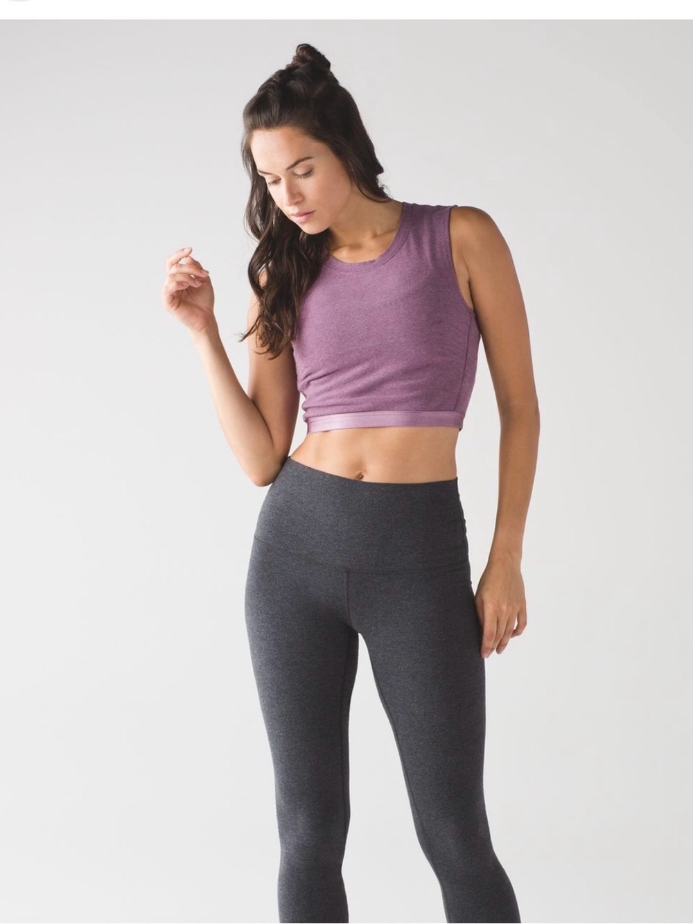 Lululemon soulful cropped top so size tag - fits like a 6/8 medium